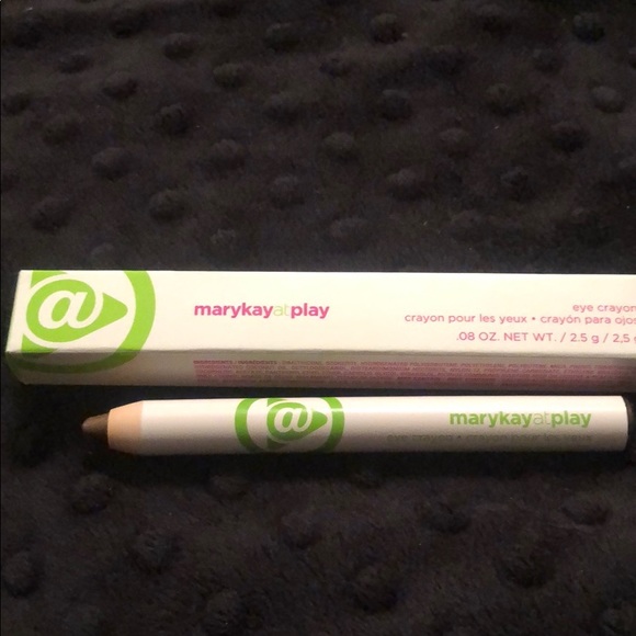 Mary Kay at Play Eye Crayon Over the Taupe